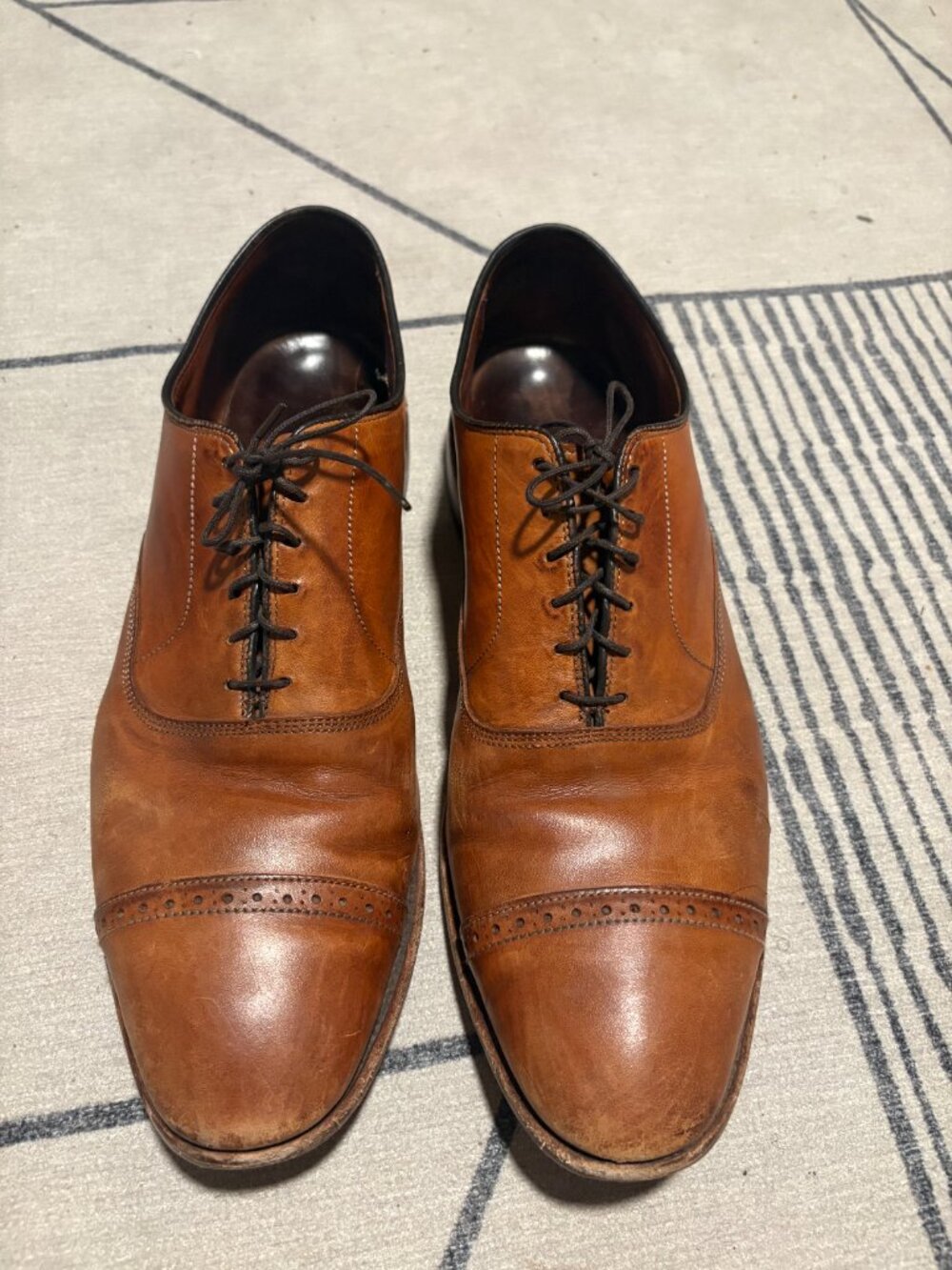 Mens size 14 brown leather Allen Edmonds cap toe dress shoes